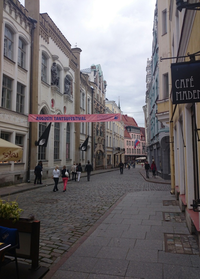 Pikk tänav, Kanuti Gildi hoone rephoto