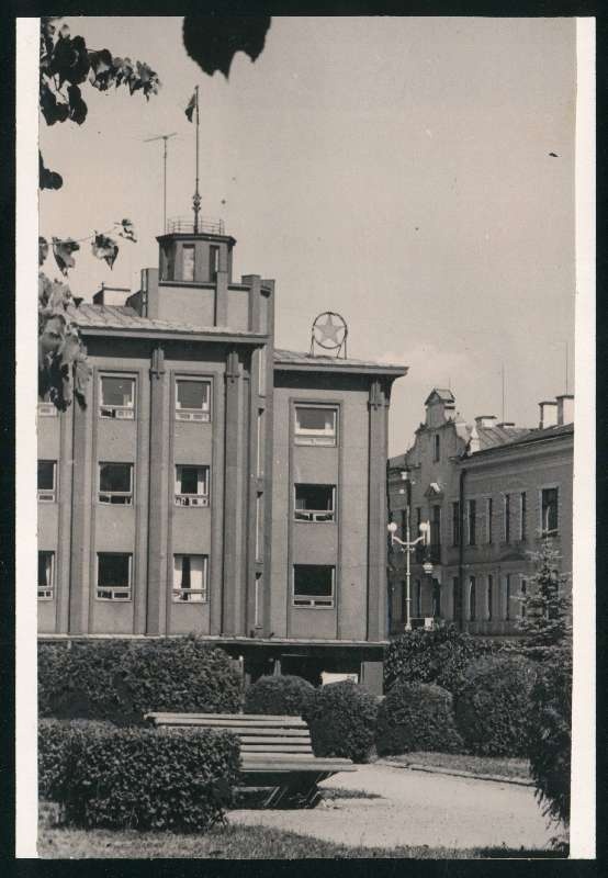 Postcard, Viljandi, central square, former Eve house