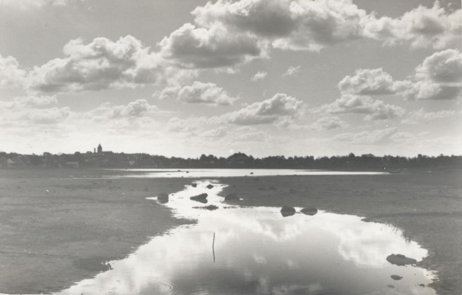 Foto. Dampfi album. Vaade Haapsalule Holmi kaldalt. 1933.