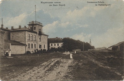 Sea school enters the Balt. Port : Seemanns school in Baltischport  duplicate photo