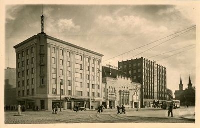 Freedom Square and Palace Hotel (1936), Kino Gloria Palace (1925-26), EKA-house (1929-31), general view  similar photo