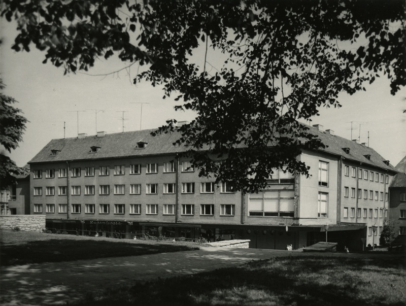 Publishers' house in Tallinn, view of the building. Architects August Volberg and Heili Volberg