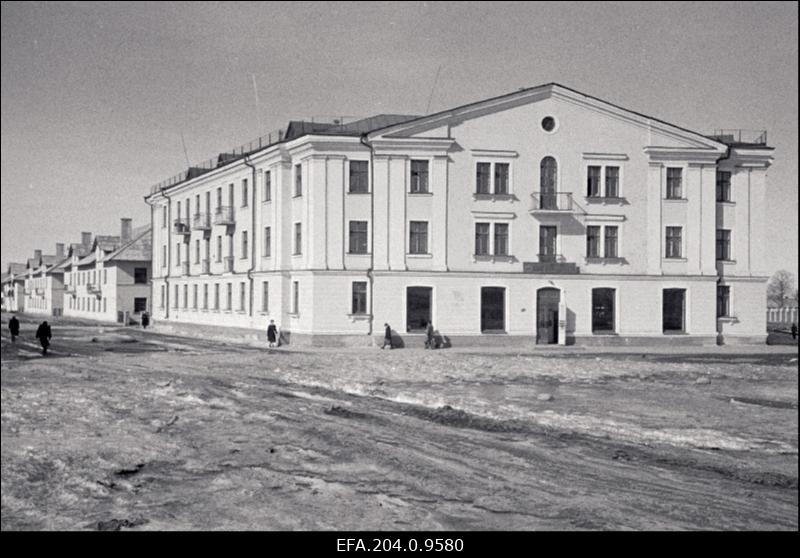 Uusi hooneid Kohtla-Järvel.