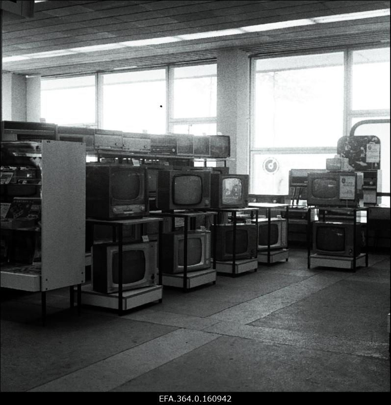 ETKVL-i Tartu Kaubamaja sisevaade