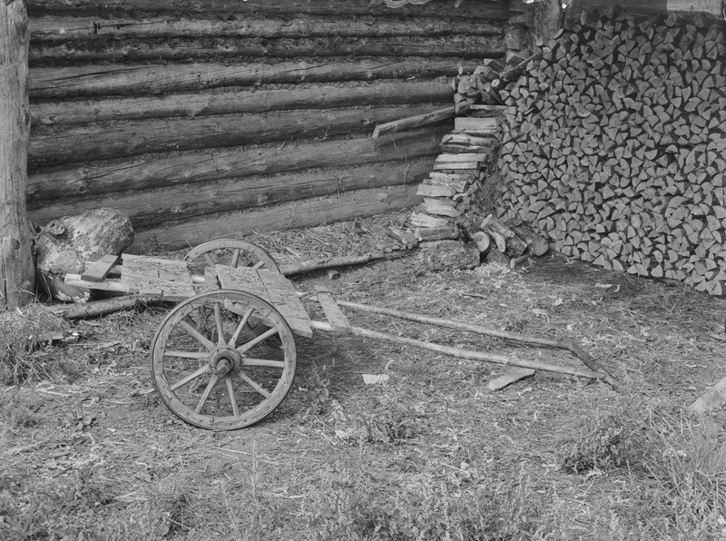 Kaherattaline käsikäru Grigorjevi talus, 23. VIII 42, Savvokkala k
