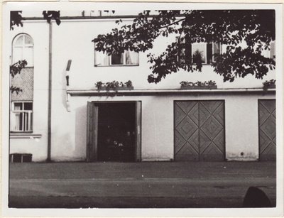 Front side of the II command building in 1939.  duplicate photo