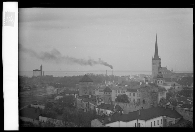 City view of Tallinn from Toompea to the sea