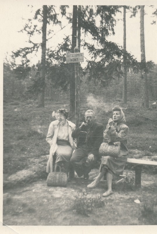 Richard ja Alice Sagrits, Elli Koff-Riikoja