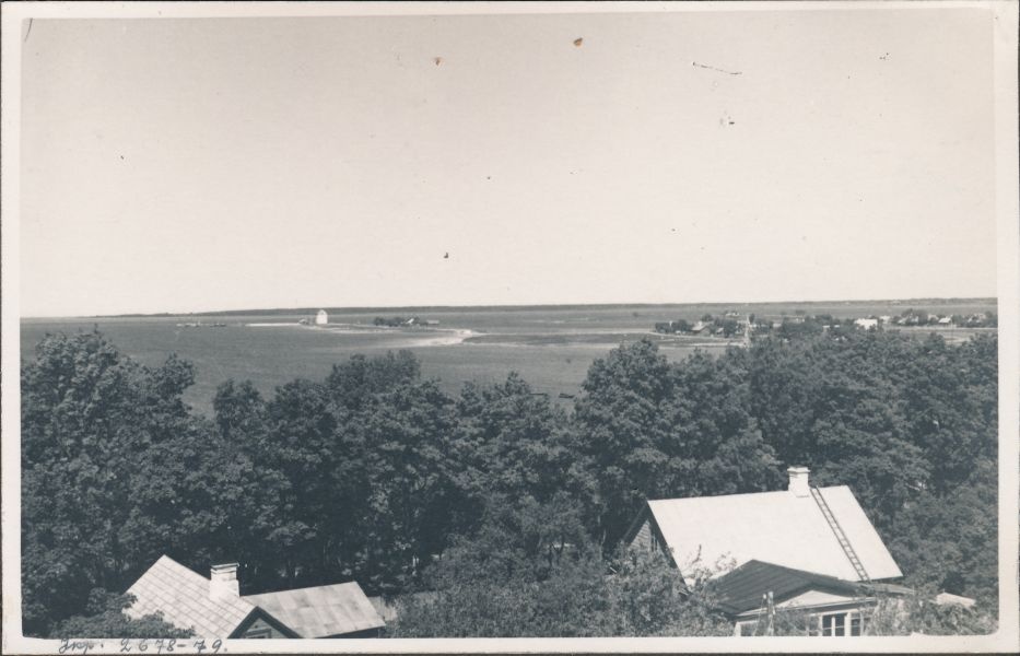 Foto. Dampfi album. Vaade Uussadamale ja Vasikaholmile Linna mudaravila tornist. 1934.