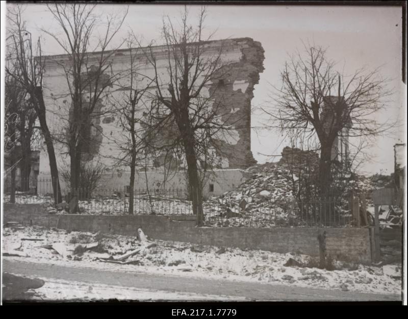 Soome-rootsi koguduse kiriku varemed.