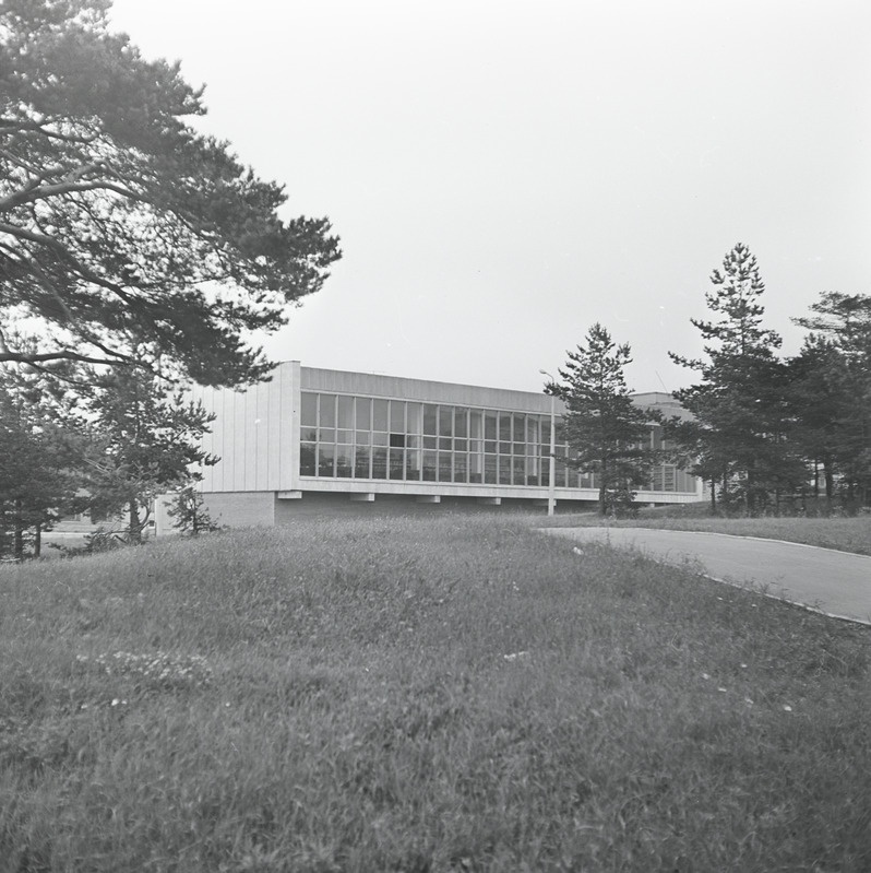 Tallinna Polütehnilise Instituudi raamatukogu