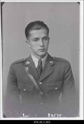 Sõjaväe Tehnikakooli nooremohvitser lipnik Julius Kabel.  duplicate photo