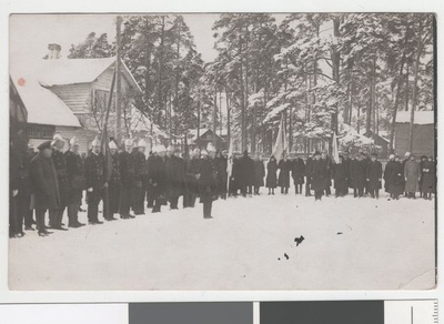Nõmme VTS members ride with flags. 1925- 1928  duplicate photo
