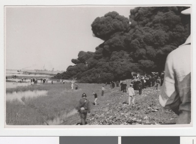 Combustion of ETK oil cistern in Tallinn in 1940.  duplicate photo