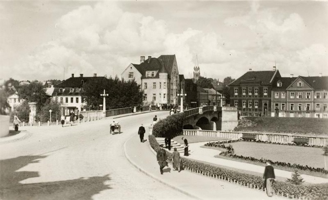 Photo postcard - Tartu Freedom Bridge, in the first half of the 20th century