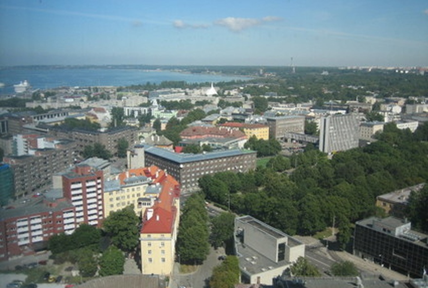 Tallinn, majad Politseiaia piirkonnas, vaade lõuna poolt. rephoto