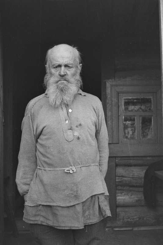 Nikita Semenov Semenov (87 a) Kliimattina külast, viimane vadja keele oskaja