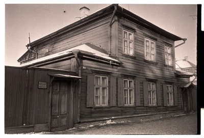 Tallinn, Narva highway 53, house where C.R. lived. Jakobson.  similar photo