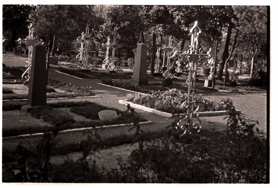 Tallinn, Rahumäe cemetery, the funeral site of the victims of 1905.