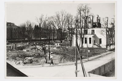 Mill tn corner and corner. Sakala ruins after the war in 1941. Tartu  duplicate photo