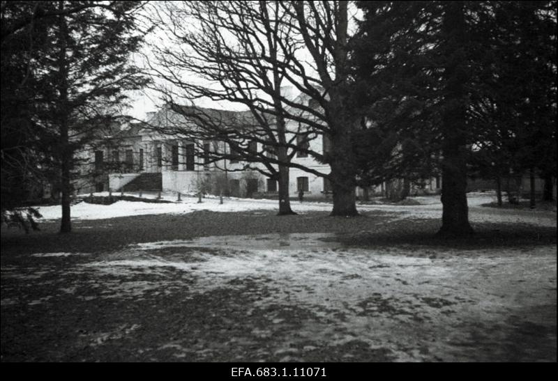Õisu mõisahoone.