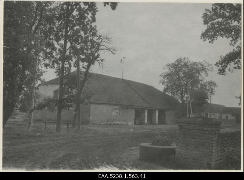 Kostivere mõisa ait