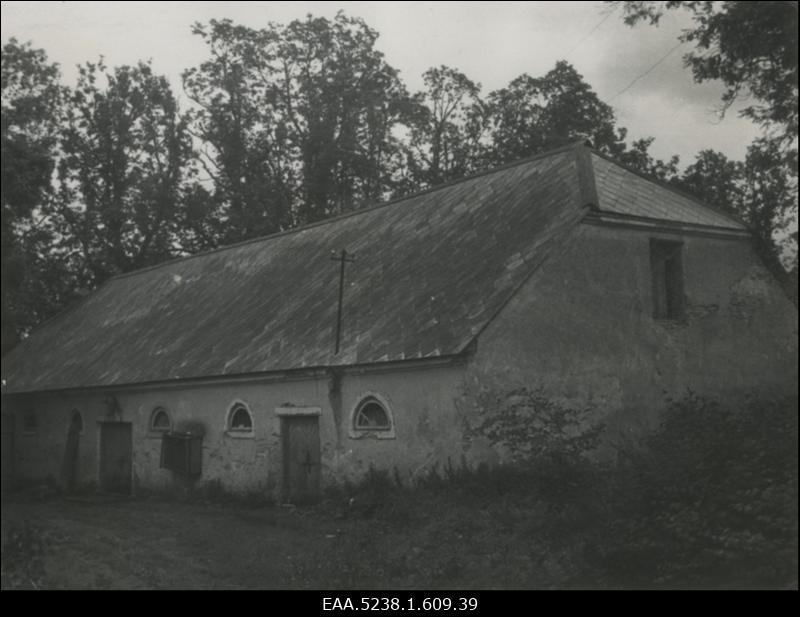 Varangu mõisa ait (?)