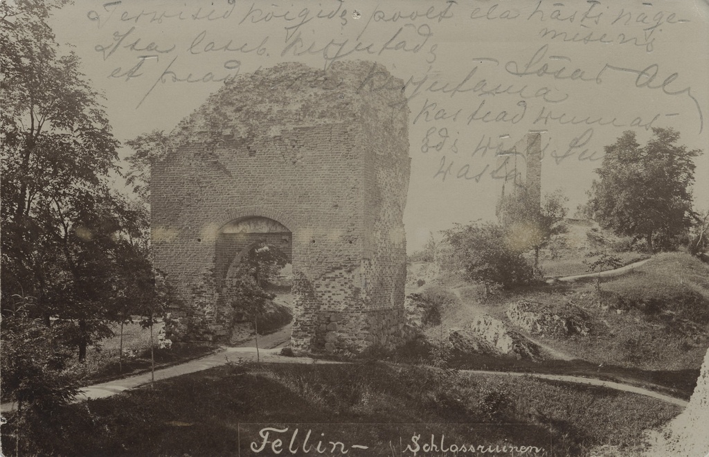 Fellin : Schlossruinen