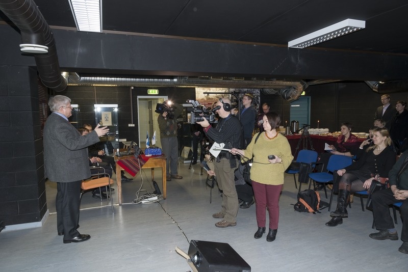 Kultuuriminister Rein Langi intervjuu ajakirjanikele