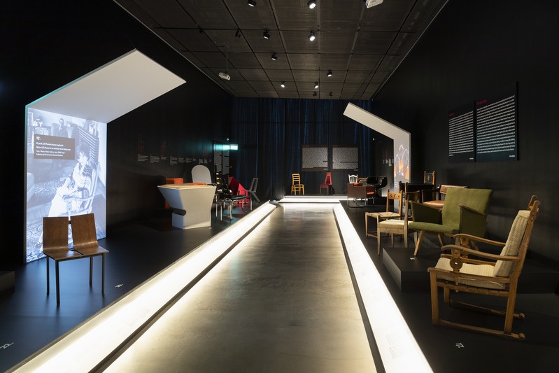 Näitus "Toolilugu", saalivaade