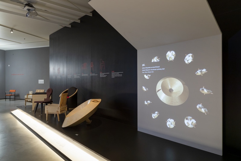 Näitus "Toolilugu", saalivaade