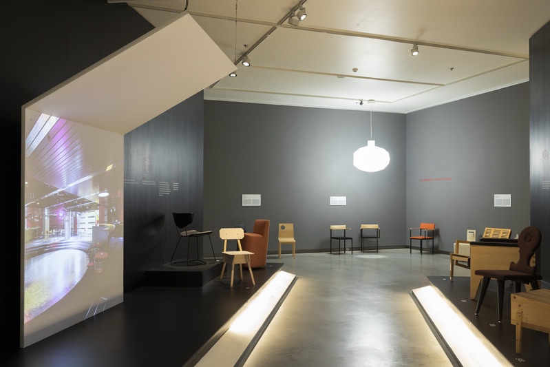 Näitus "Toolilugu", saalivaade