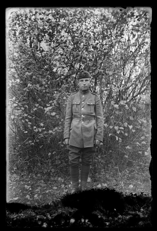 Sõjaväelane