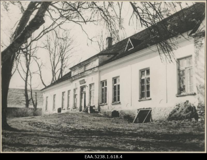Lümandu mõisa peahoone esikülg