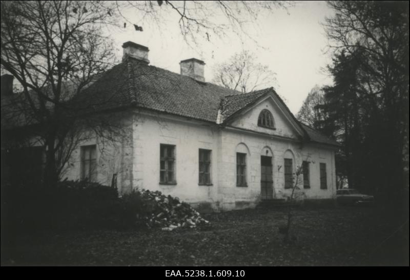 Põdruse hobupostijaama esikülg