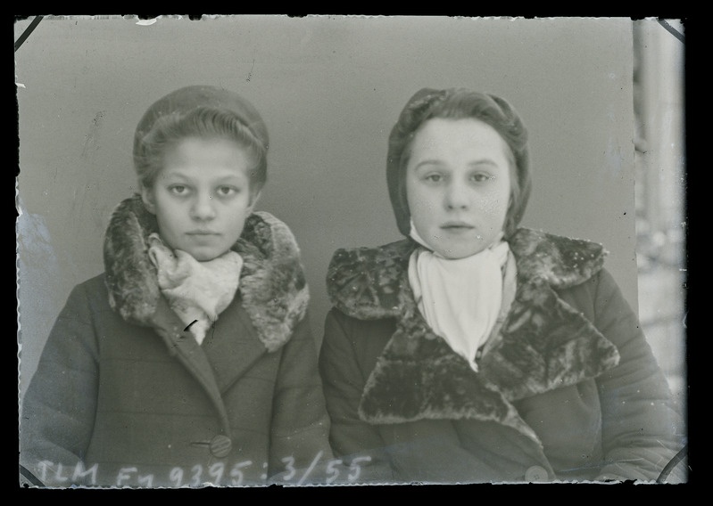 Kaksikportree: Valve Tuisu ja Astrid Kuusemets