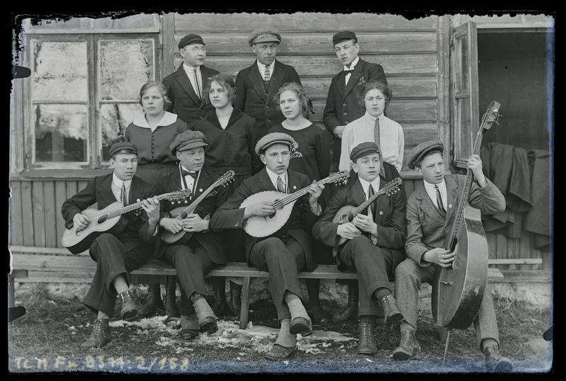 Grupiportree: Tuhala noored