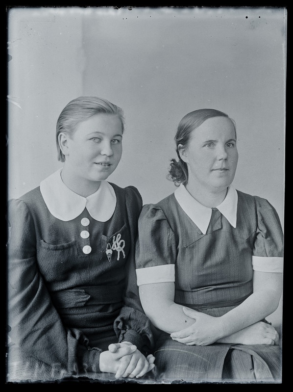 Kaksikportree: tundmatud naised