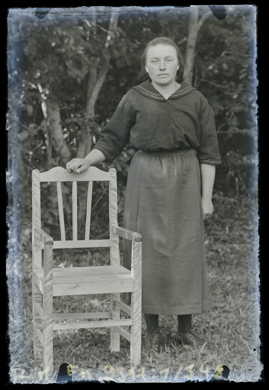 Portree: naine tooliga