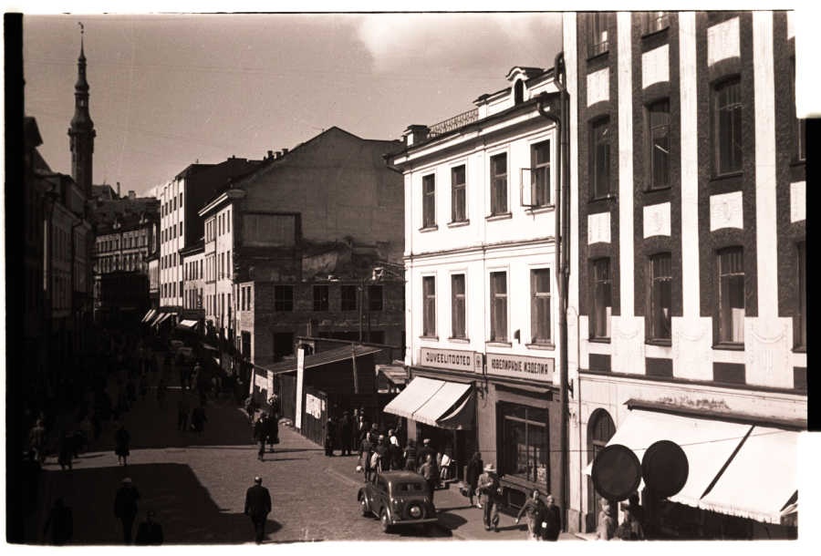 View of Raekoja tower