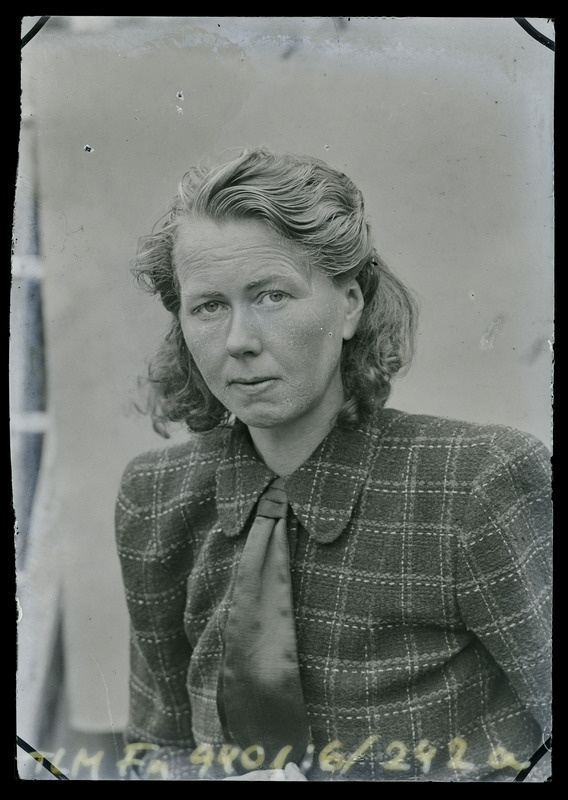 Portree: tundmatu naine