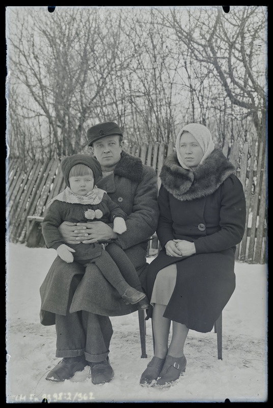 Grupipilt: perekond Raja