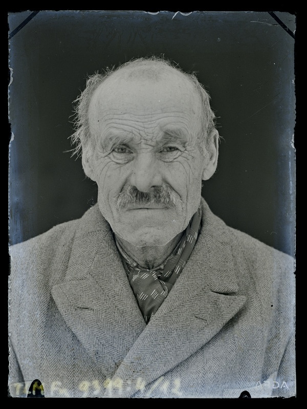 Portree: tundmatu mees