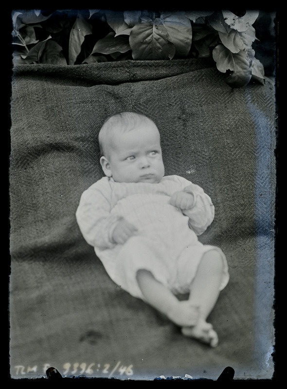 Portree: tundmatu väikelaps