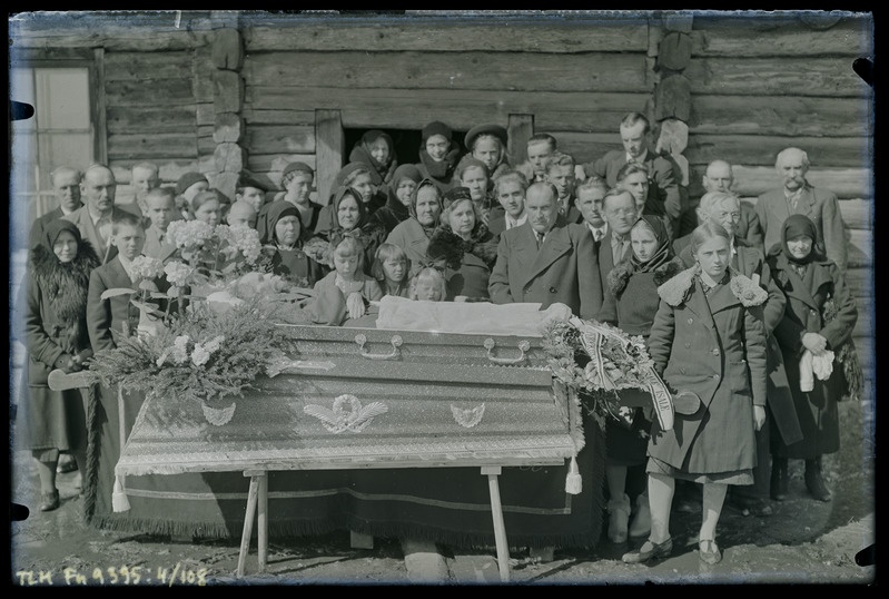 Grupipilt: Jaan Poomanni matuselised