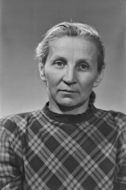 portree: Helmi Tohvelmann