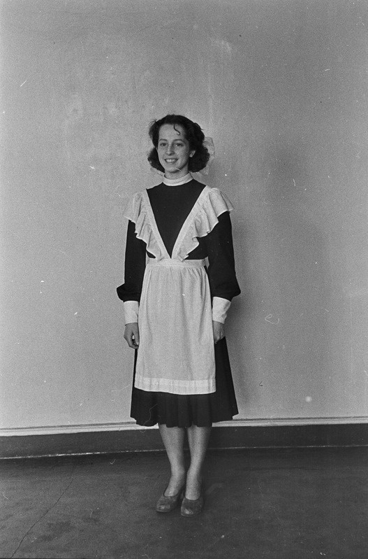 Koreograafilise Kooli 1. lennu lõpetajad, pildil: Maire Loorents