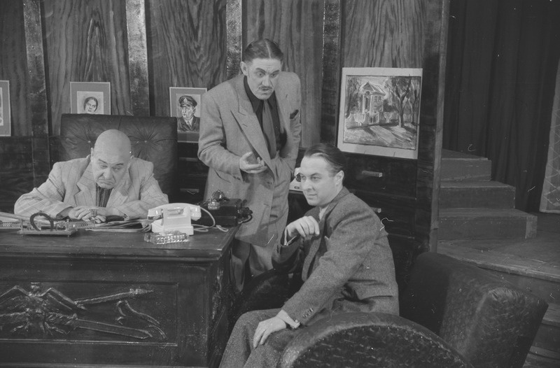 Vene küsimus, Teater Estonia, 1947, osades: MacPherson – Paul Pinna, Gould – Hugo Malmsten, Smith – Ants Eskola