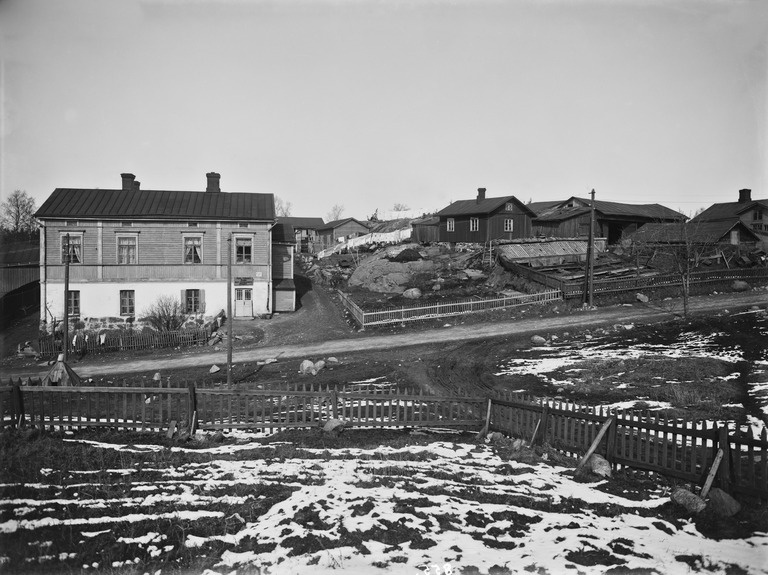 Edesviken, Taivallahti 3. Nykyinen Pohjoinen Hesperiankatu 27.