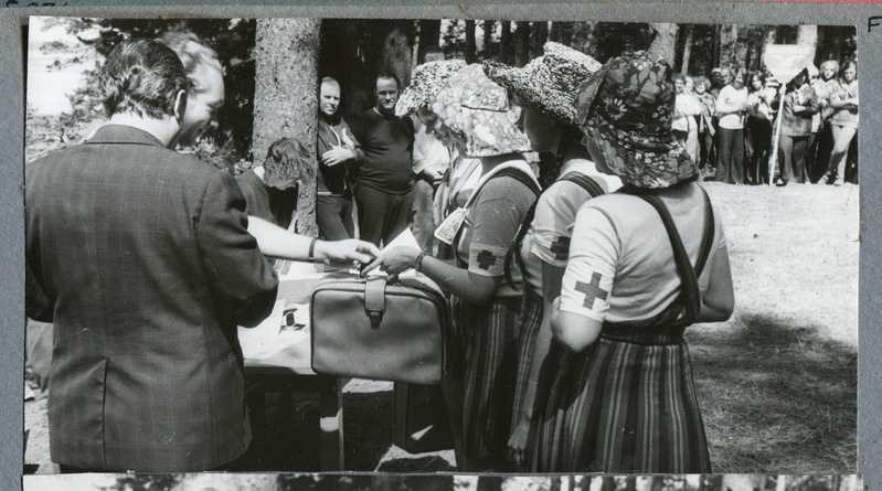 Autasustatakse II ja III grupi võitjaid